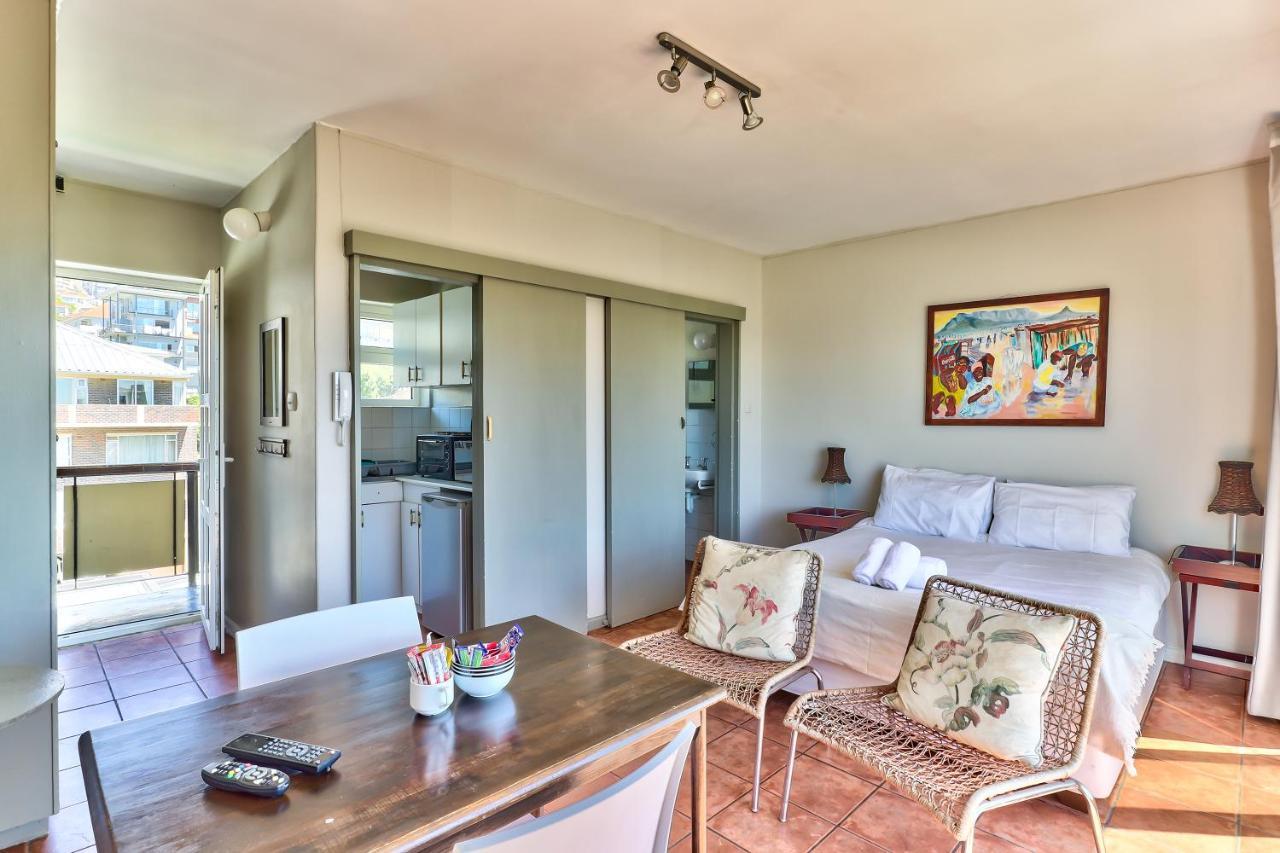 Appartement With A View 401 In Point