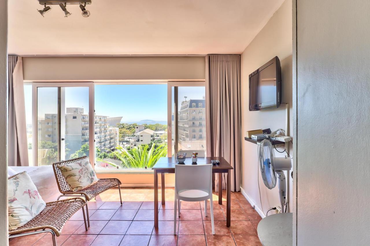 With A View 401 In Point Appartement Le Cap